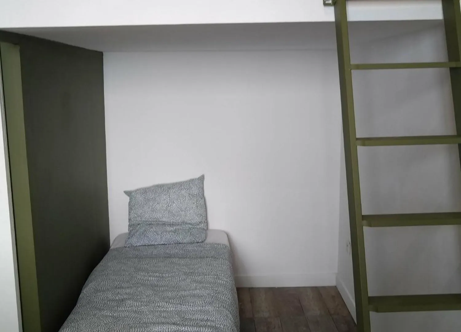 Apartment Studio Saint Victor Proche Vieux Port Marseille France